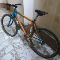 دوچرخه۲۶ ودوعددسطل آشغال درحدنو