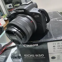 دوربین کنون R50 با لنز