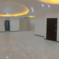 اپارتمان ۱۲۰ متری /باکری/ارم/نزدیک خیابان