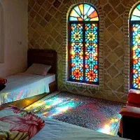 نقاشی روی شیشه
