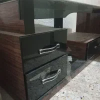 میز تلوزیون شیشه ای