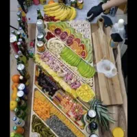 میز اردو و مزه خوری