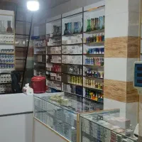 قفسه و ویترین