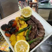 کارگر ساده وارد به موتور سواری