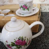 سرویس چای خوری قدیمی گلسرخی|ظروف سرو و پذیرایی|هندیجان, |دیوار