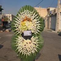 تاج گل ترحیم و افتتاحیه (نمایشگاه بین المللی)|گل و گیاه طبیعی|اسلام‌شهر, باغ فیض|دیوار