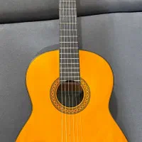 گیتار یاماها C80