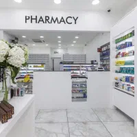 150متر/نوساز/بر اصلی/داروخانه و