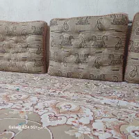پشتی دیواری