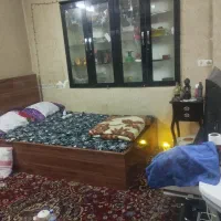 همخانه