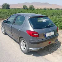 پژو 206