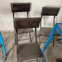 ۴۰عدد صندلی (۴۰۰ تومن)۴عدد میز سنگی(۱میلیون)