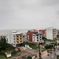 فروش 2پلاک زمین ساحلی همجوار/مناسب ساخت هتل و ویلا