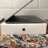 مک بوک پرو ۲۰۱۹ تاچ بار