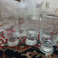 لیوان شربت چایی و لیوان قدیمی