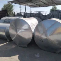 تانکر  ۱۰ و۶ هزار