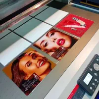 خدمات حک و برش لیزر و چاپ فلت بد یووی uv print