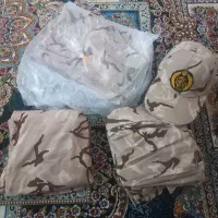 مقداری لباس سربازی مناسب کار