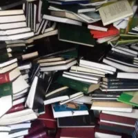 خریدار انواع کتاب، مجله، کارتن