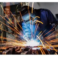 ۲نفر تراشکار کاربلد