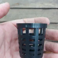 گلدان پلاستیکی