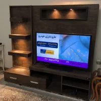 میز تلویزیون دکوردار در حد نو