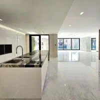 عدالت88فروشی/200متری فول امکانات/کد5555