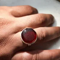 انگشتر عقیق سرخ خطی