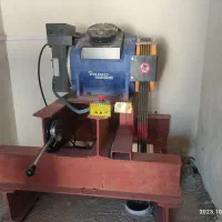 شاگرد برای نصب اسانسور