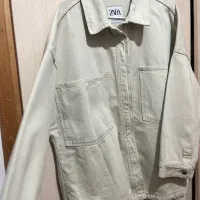 کت جین رنگ کرم