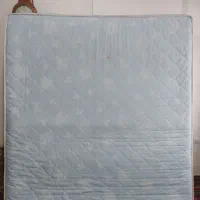 تشک دو نفره فنری در حد نو