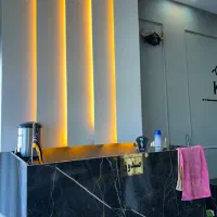 واگذاری سالن آرایشگاه لاین باتمام امکانات|اجارهٔ مغازه و غرفه|چناران, |دیوار