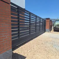 درب و پنجره و سازه های فلزی