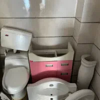 توالت فرنگی و روشویی