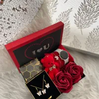 باکس هدیه زنانه و دخترانه شیک و زیبا کادو روز دختر|ساعت|مشهد, الهیه|دیوار
