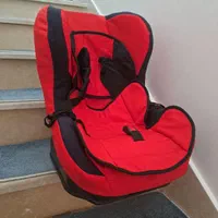 صندلی ماشین کودک.صحنه