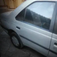 مسافر و بسته برای زاهدان