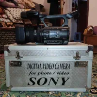 دوربین فیلمبرداری سونی nx100