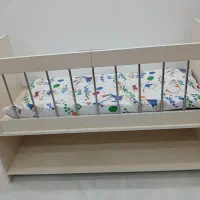 تخت نوزادی کنار مادر|تخت و صندلی بچه|اراک, |دیوار