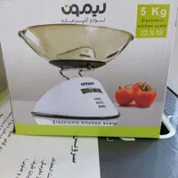 ترازو لیمون .نو .هنوز باز نشده .
