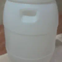 تعدادی بشکه ی ۶۰ لیتری  ۶۰۰ هزار تومن