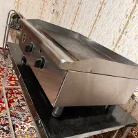 میز صندلی فر یا گریل ساندویچ قهوه ساز|کافیشاپ و رستوران|مشهد, توس (بلوار توس)|دیوار