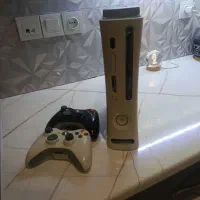 xbox360 ایکس باکس ارکید ۳۶۰تمیز در حد نو حافظه ۳۲۰
