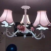 لوستر وآباژور