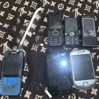 گوشی قدیمی کلکسیونی