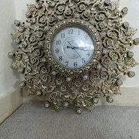 ساعت دیواری