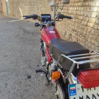 متین ۲۰۰|موتورسیکلت|میانه, |دیوار