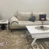 مبل ده نفره ومیزنهارخوری ست