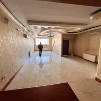 آپارتمان۱۱۰متر‌تک‌واحدی‌طبقه‌اول/یک‌خواب/تمیز/عامل