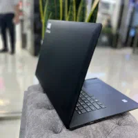 لنوو در حد ۱۷ اینچی اچار فرانسه